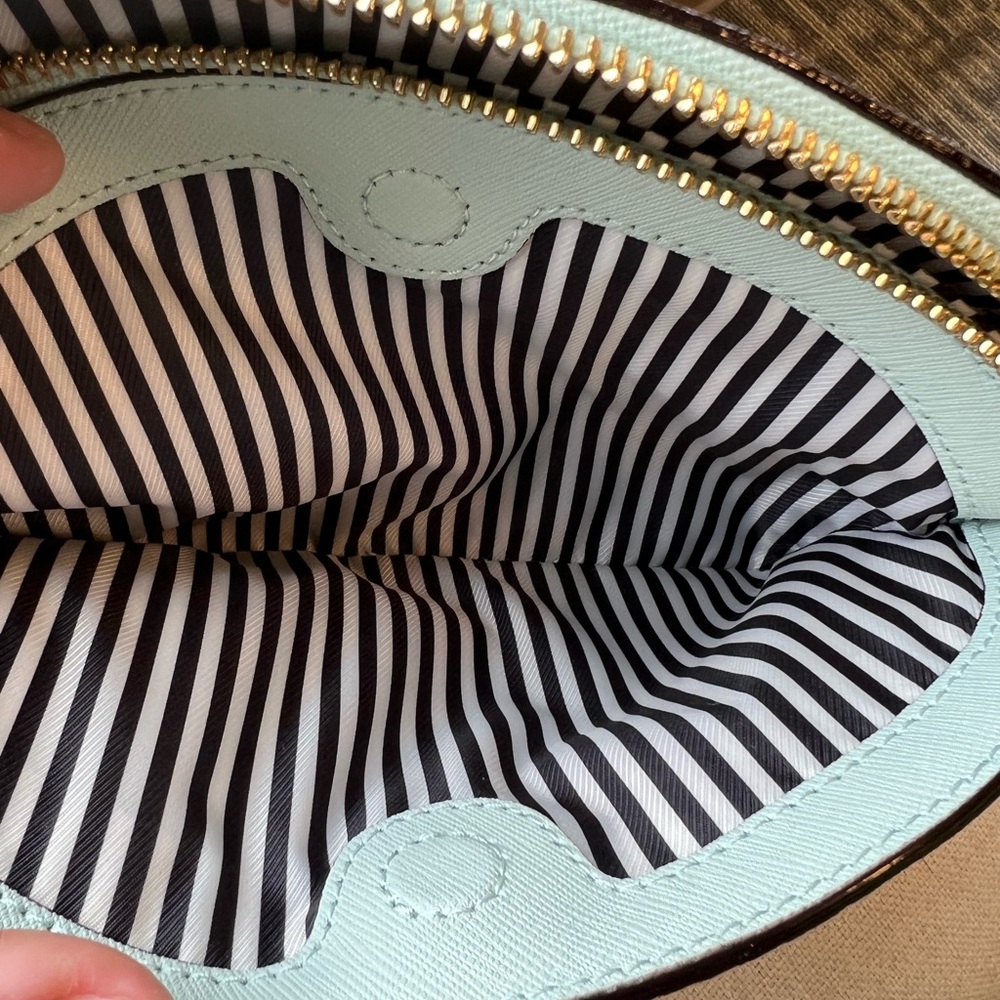 KATE SPADE Spencer Small Dome Crossbody in blue - Picture 12 of 13